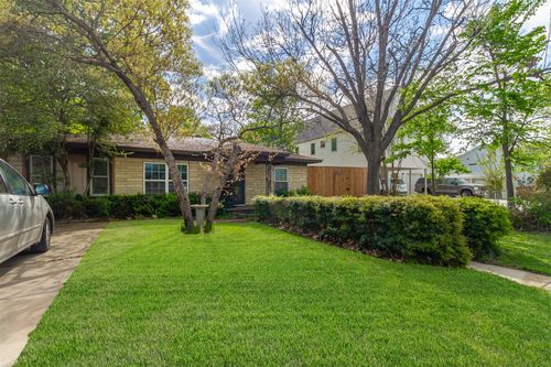 417 Athenia Dr, Fort Worth, TX, 76114-4307 | Card Image