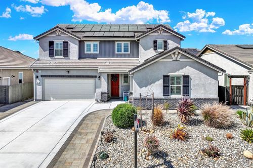 954 Day Lilly Dr, Vacaville, CA, 95687-7679 | Card Image