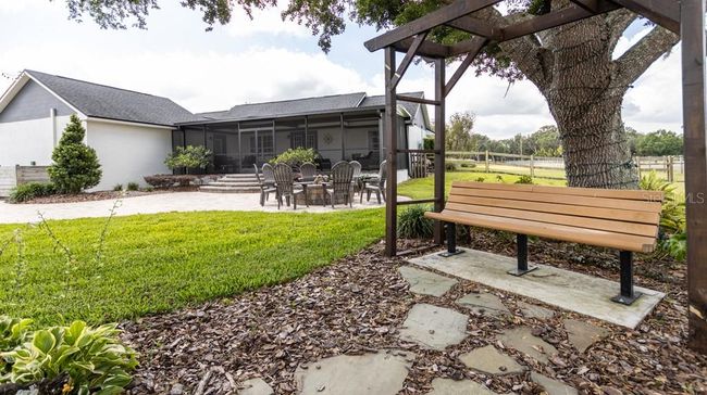812 Jameson Rd, House other with 3 bedrooms, 2 bathrooms and null parking in Lithia FL | Image 15