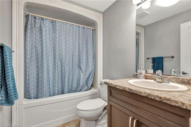 1 - 41 Garden Ave, Townhouse with 4 bedrooms, 3 bathrooms and 3 parking in Brantford ON | Image 18