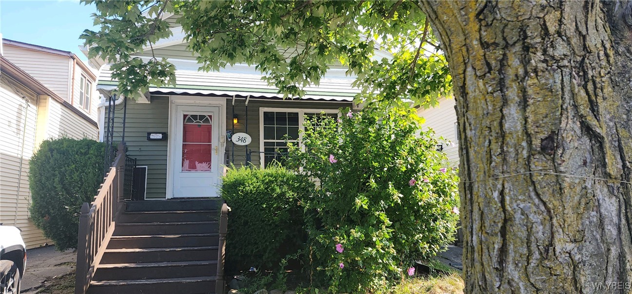 Riverside Ave, Buffalo, NY 14207