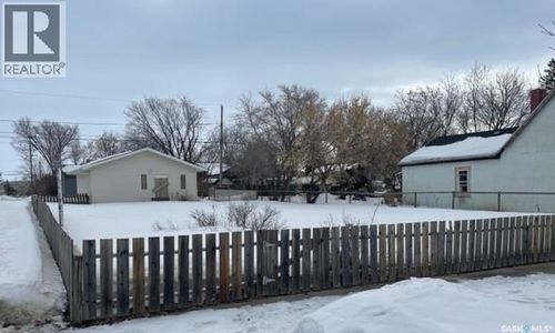 792 100th St, North Battleford, SK, S9A0T7 | Card Image
