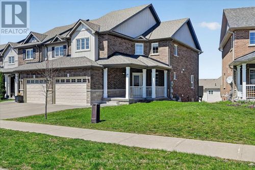 266 Louden Terr, Peterborough, ON, K9J0C3 | Card Image