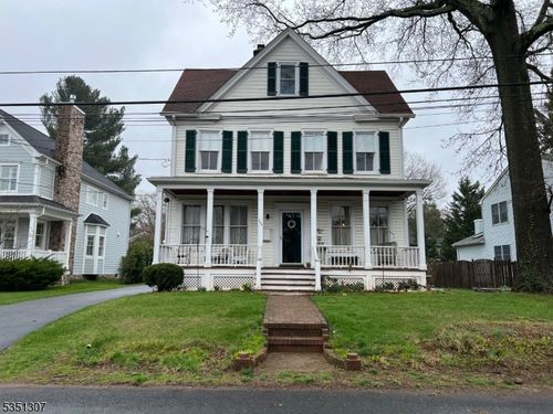 826 Wallberg Ave, Westfield, NJ, 07090-2336 | Card Image