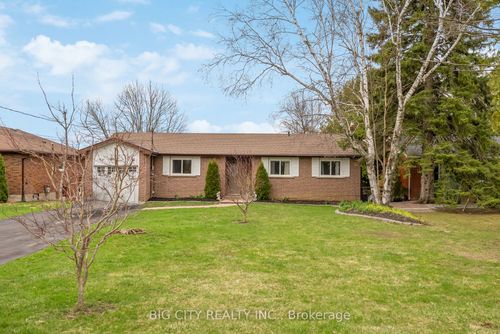 44 Garrett Dr, Georgina, ON, L0E1R0 | Card Image