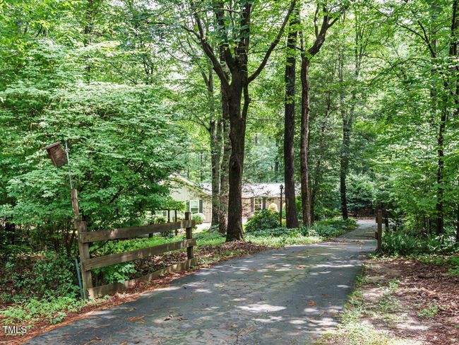 035-1280x960-driveway-view | Image 35