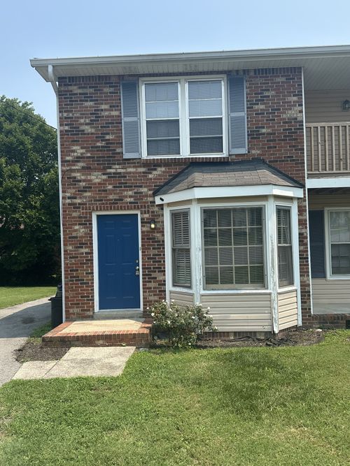 a-308 Crestmont Dr, Hendersonville, TN, 37075-2973 | Card Image