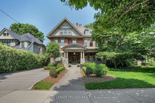 512 Colborne St, London, ON, N6B2T5 | Card Image
