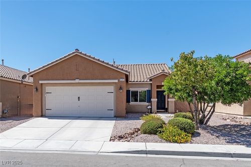6243 Tierra Cove St, North Las Vegas, NV, 89081-6611 | Card Image