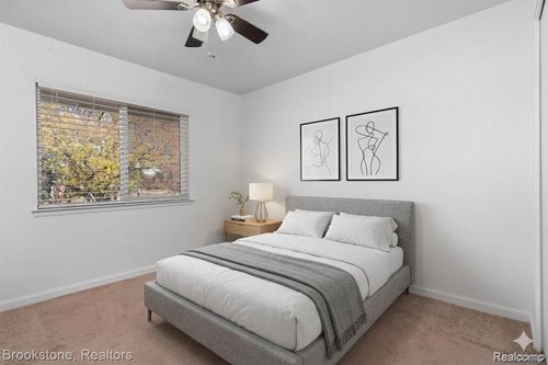 4-1965 Axtell Dr, Troy, MI, 48084-4425 | Card Image