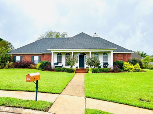 210 Park Place, Brandon, MS, 39042 | Card Image