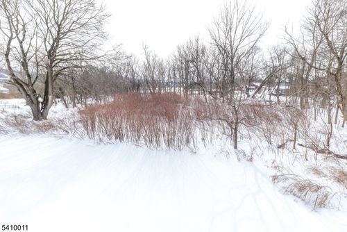 2485 State Route 57, Stewartsville, NJ, 08886-3148 | Card Image