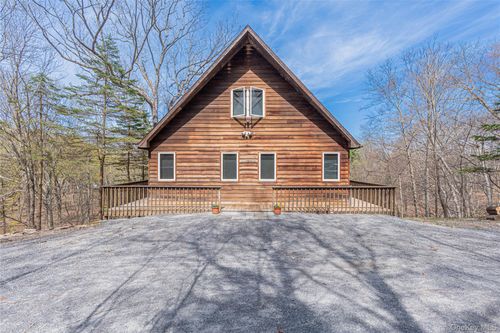 461 Route 199, Red Hook, NY, 12571-2418 | Card Image