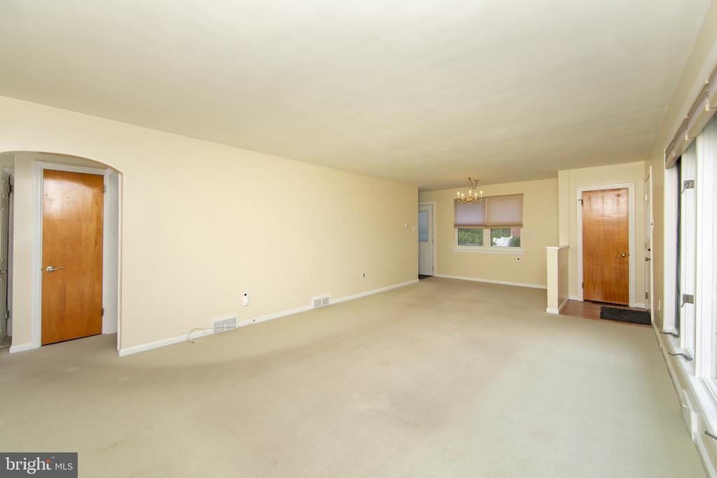 Residential in VOORHEES 3