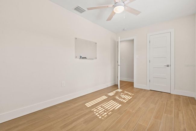 Bedroom 4 with Closet | Image 25