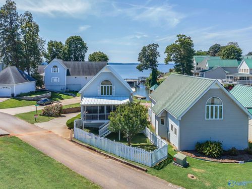 5863 Bay Hill Village Way, Athens, AL, 35611-3719 | Card Image