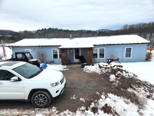 970 Silver Mills Rd, Artemas, PA, 17211-8150 | Card Image