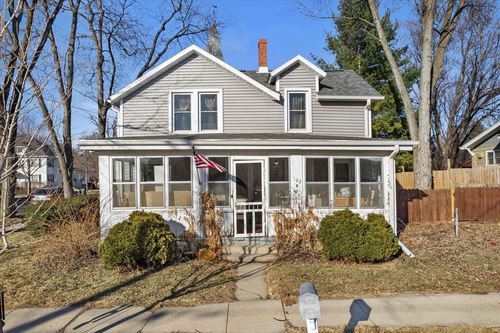 102 E North St, Cambridge, WI, 53523-8706 | Card Image