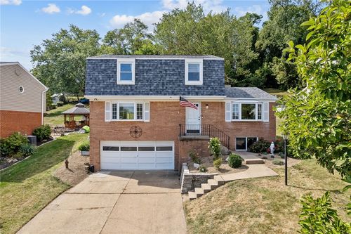 120 Pearl Dr, Canonsburg, PA, 15317-2247 | Card Image