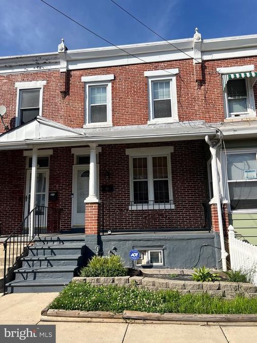 833 E 17th St, WILMINGTON, DE, 19802-5005 | Card Image