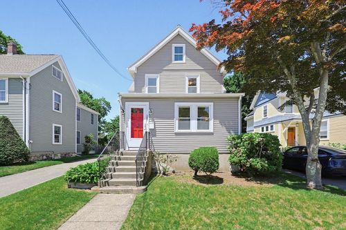 267 Cherry, Newton, MA, 02465 | Card Image