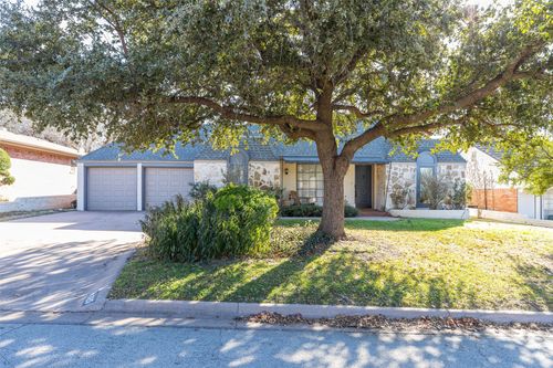 825 Milford St, Abilene, TX, 79601-5443 | Card Image