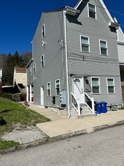 4931 Kincaid St, Pittsburgh, PA, 15224-1206 | Card Image