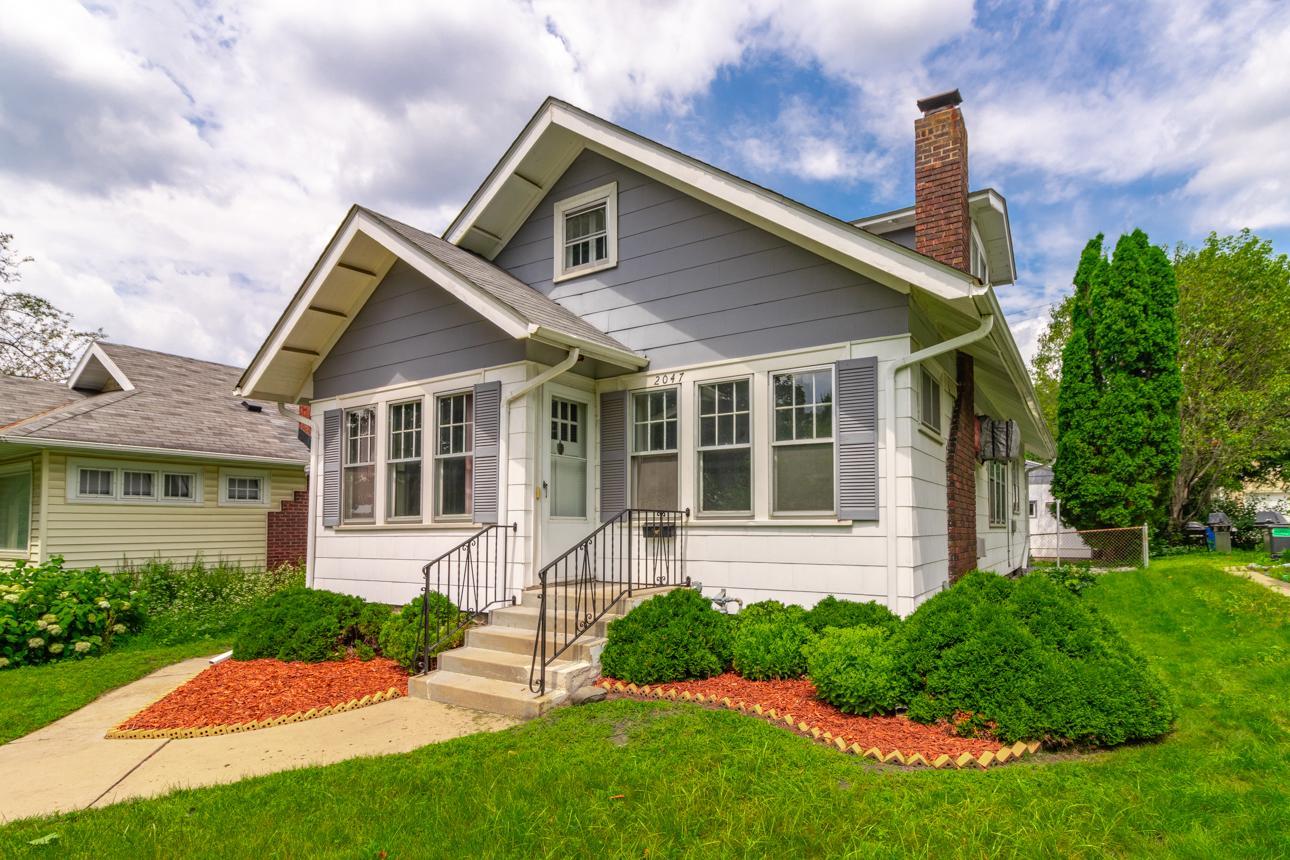 Randolph Ave, Saint Paul, MN 55105
