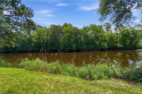 934 Ferryman Quay, Chesapeake, VA, 23323-4118 | Card Image