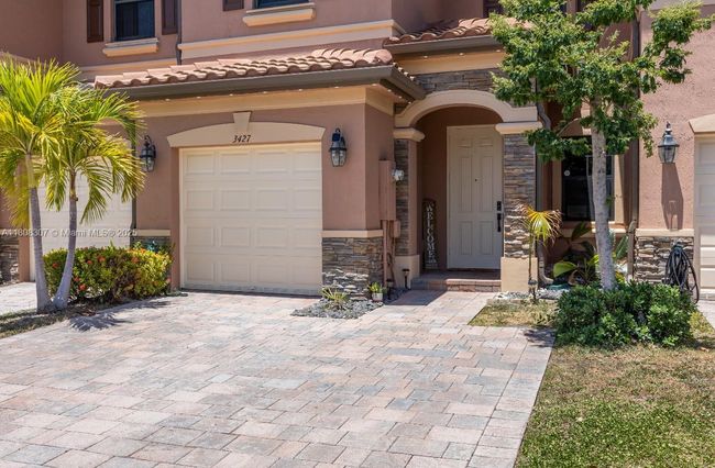 3427 W 89 Th Ter, Townhouse with 3 bedrooms, 3 bathrooms and null parking in HIALEAH FL | Image 48