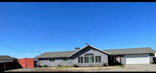 17225 Custer Ave, Dos Palos, CA, 93620-9445 | Card Image