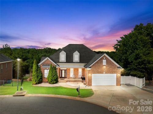 3129 Linkside Ct, Fort Mill, SC, 29715-8354 | Card Image