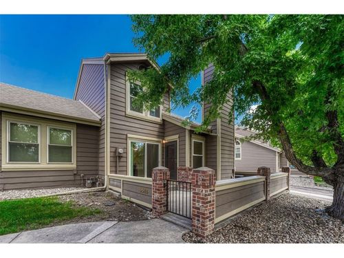 6516 Foxdale Cir, Colorado Springs, CO, 80919-1756 | Card Image