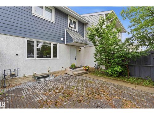 219 Callingwood 2 Nw, Edmonton, AB, T5T1A3 | Card Image