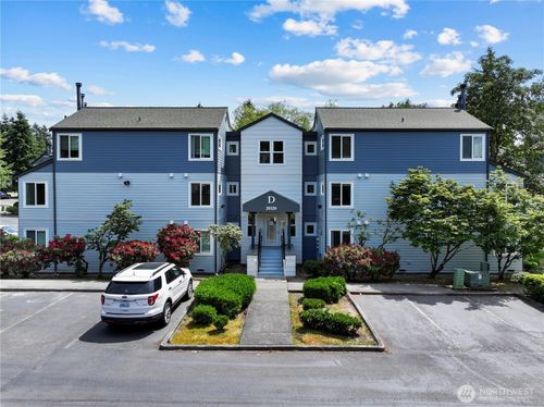 apt-d204-20320 Bothell Everett Hwy, Bothell, WA, 98012-7195 | Card Image