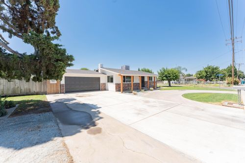 1287 Pioneer Ave, Porterville, CA, 93257-1183 | Card Image