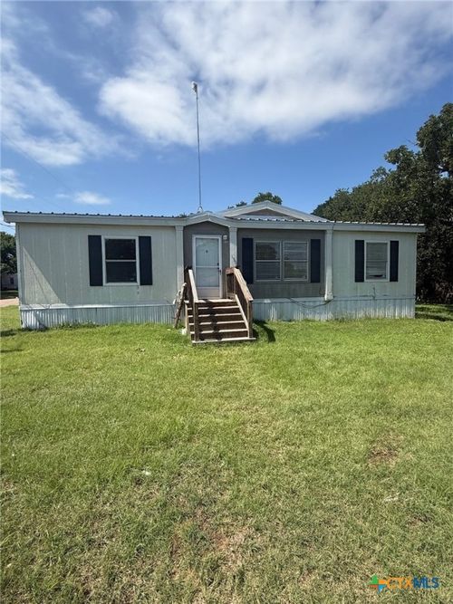 1501 South St, Gatesville, TX, 76528-2359 | Card Image