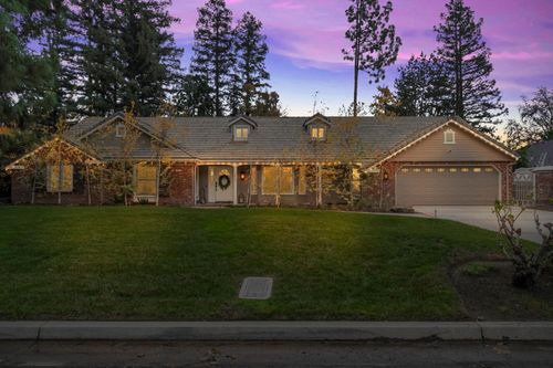 3837 W Fir Ave, Fresno, CA, 93711-0620 | Card Image