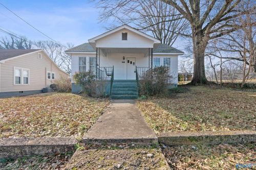 2909 6th Ave Sw, Huntsville, AL, 35805-3750 | Card Image