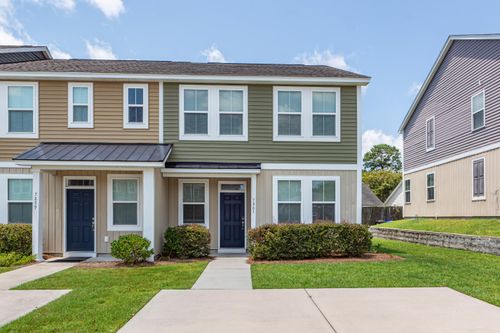 7861 Montview Rd, North Charleston, SC, 29418-2258 | Card Image