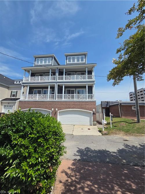 a-304 26 1/2 St, Virginia Beach, VA, 23451-3111 | Card Image