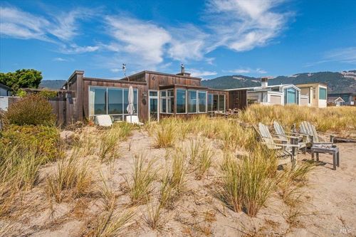 290 Seadrift Rd, Stinson Beach, CA, 94970-9703 | Card Image
