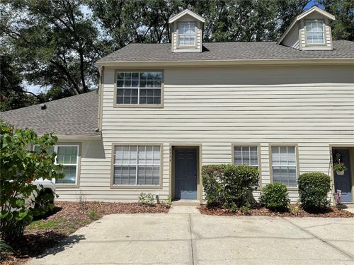 9754 Sw 52nd Rd, Gainesville, FL, 32608-7165 | Card Image
