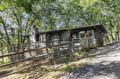 220 Fox Den Cir, Jasper, GA, 30143-3567 | Card Image