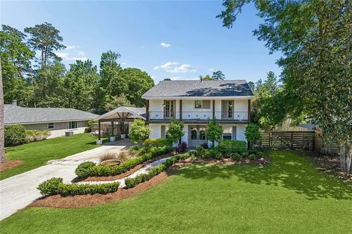 655 Barbara Pl, Mandeville, LA, 70448-4705 | Card Image