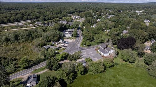 4202 Old Post Rd, Charlestown, RI, 02813-2554 | Card Image
