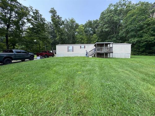 3312 Hammett Hill Rd, Bowling Green, KY, 42101-8270 | Card Image