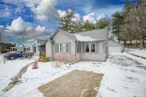 611 James St, Delhi, ON, N4B2C6 | Card Image