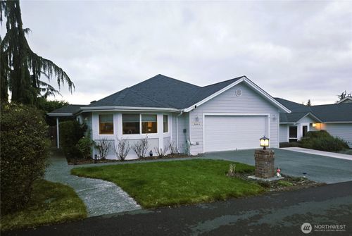 632 W Summer Breeze Ln, Sequim, WA, 98382-3748 | Card Image