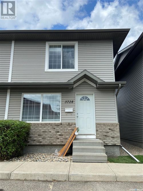 3728 7th Ave E, Regina, SK, S4N7R4 | Card Image